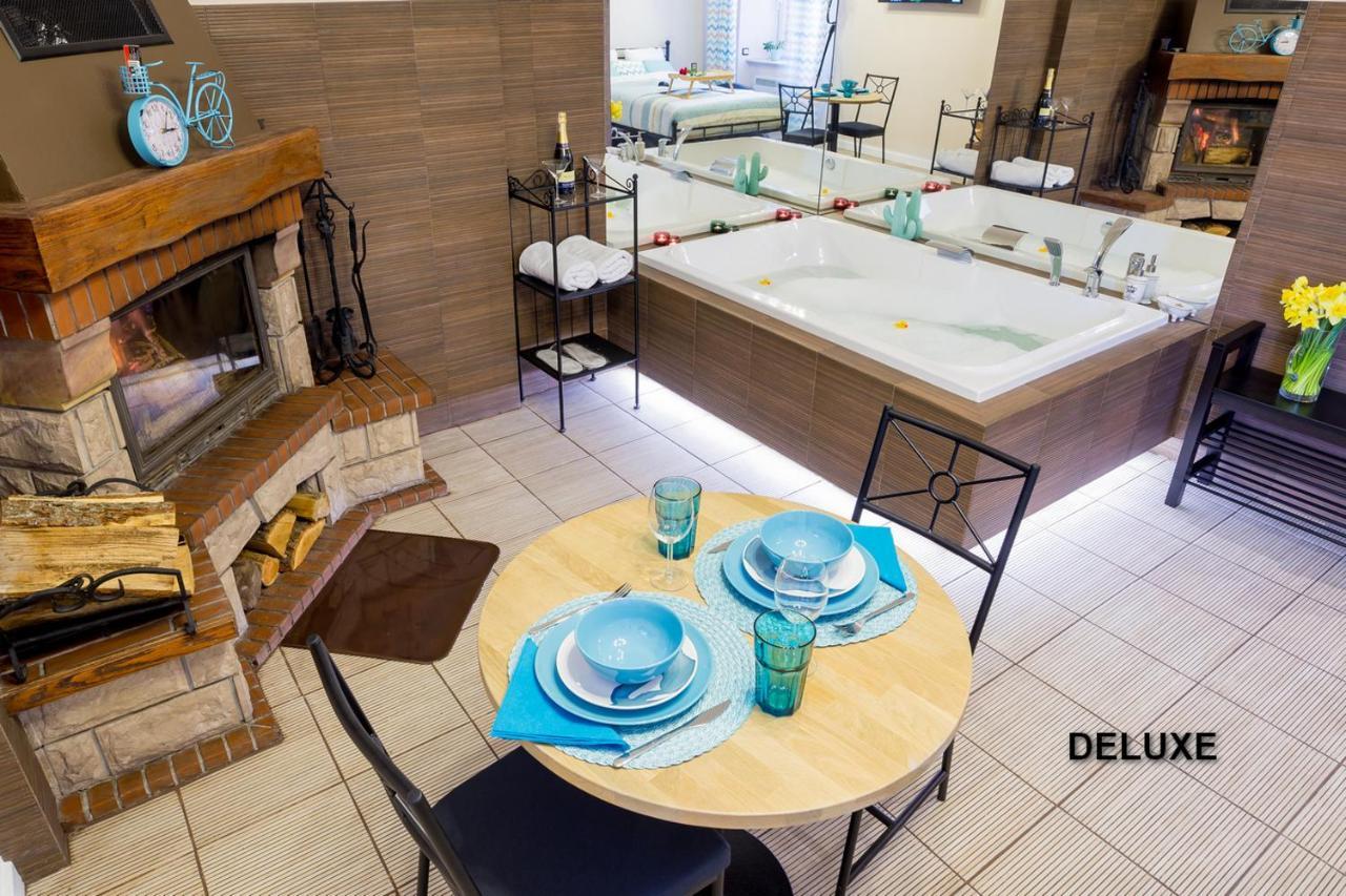 Apartamenty Centrum Z Wanna Dwuosobowa พิยอตตูร์กุฟ เทรบูนัลสกี ห้อง รูปภาพ