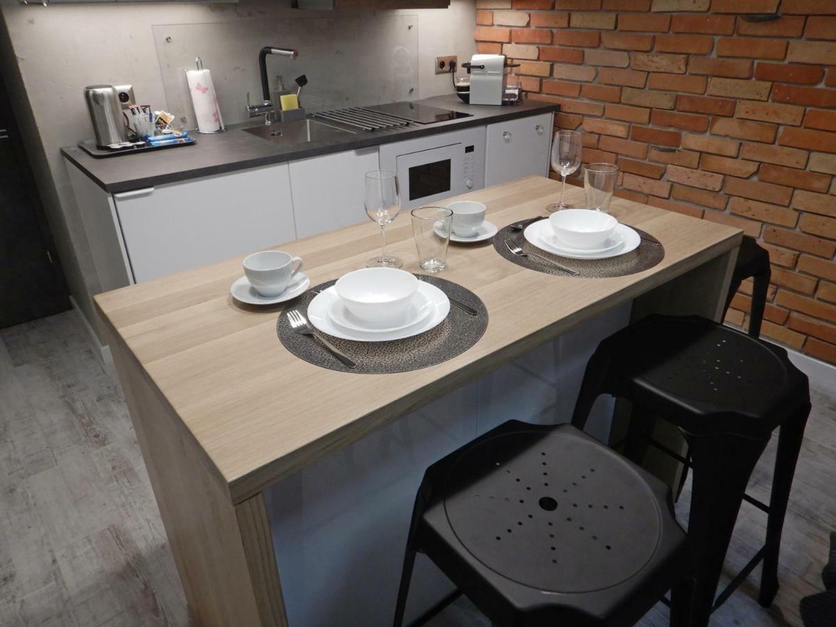 Apartamenty Centrum Z Wanna Dwuosobowa พิยอตตูร์กุฟ เทรบูนัลสกี ภายนอก รูปภาพ